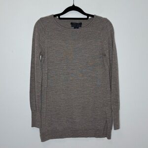 Tahari Taupe Women's Extrafine Merino Wool Crew Neck Sweater Size S